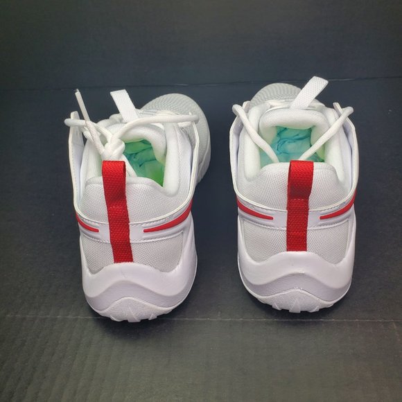 womens nike hyperace 2